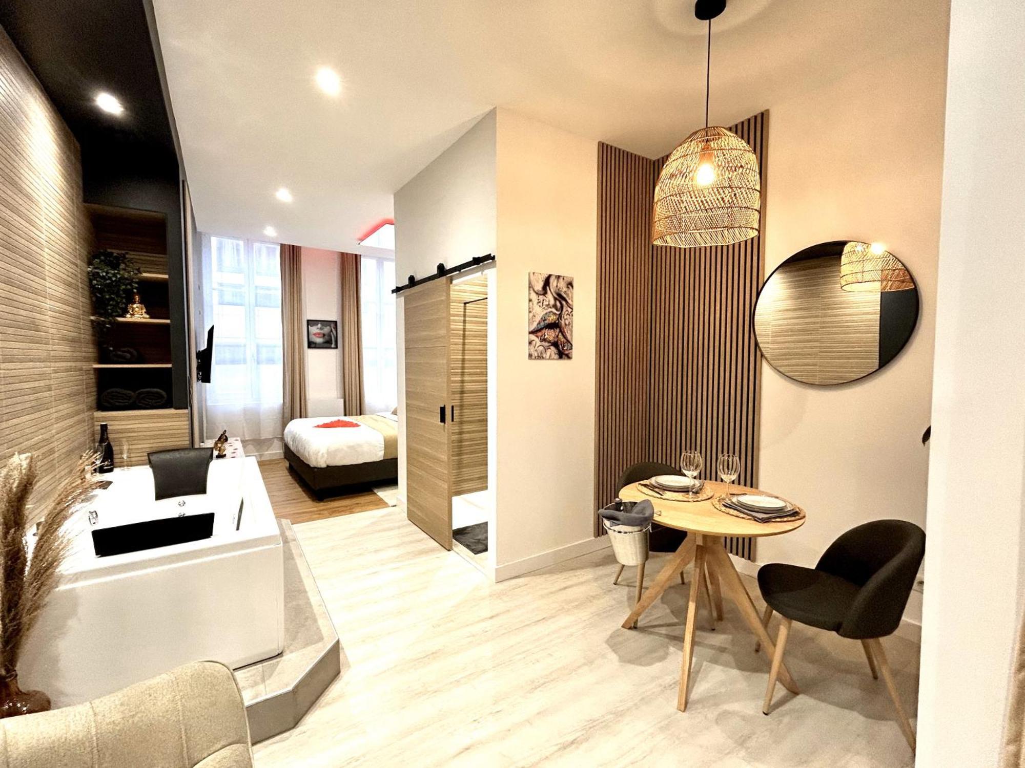 Suite Cosy Jacuzzi Troyes - Secrets D'Ana المظهر الخارجي الصورة